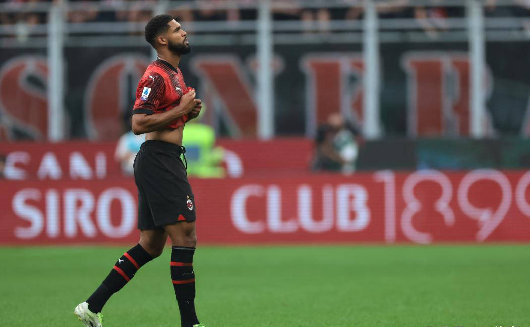 一日意甲最新转会动态：米兰将正式官宣新9号，弗拉泰西出走在即